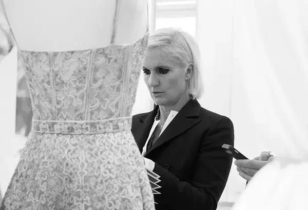 什么是真正的优雅的女人,什么是女人真正的优雅