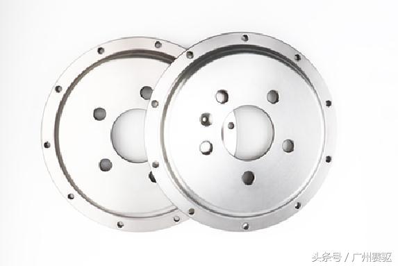 不要小看这两个刹车改装部件——合头桥位