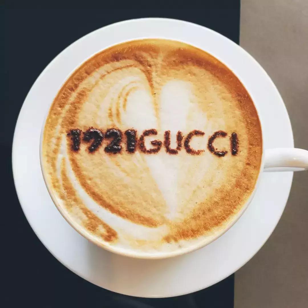 还在星爸爸%arabica排队?魔都还有这些超嗲主题咖啡馆等你拔草