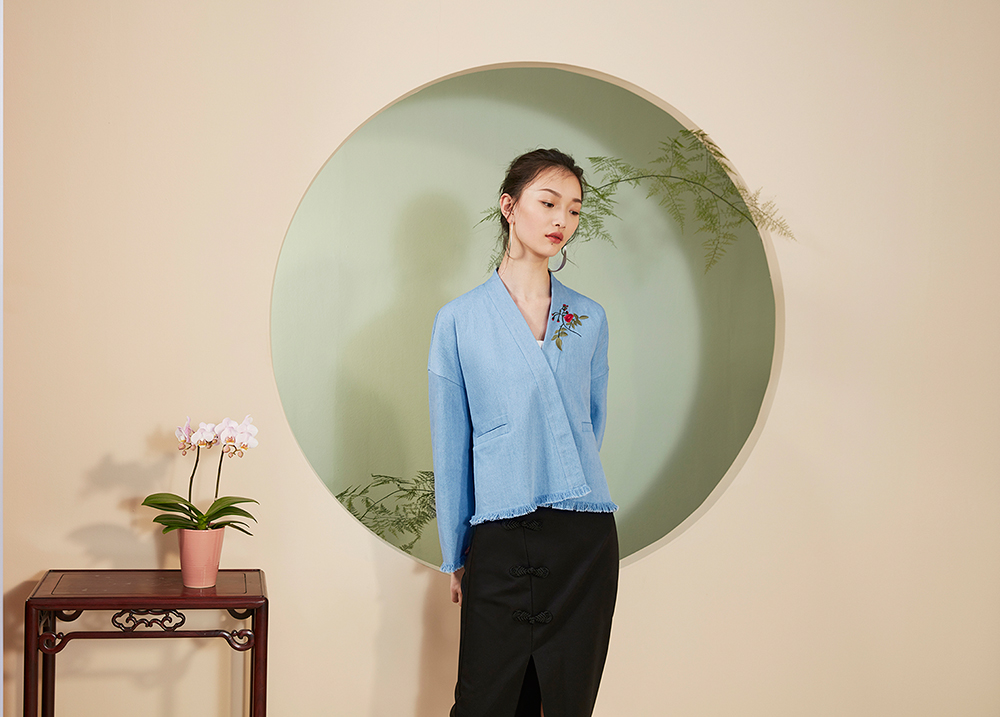 纯棉面料的衣服优缺点有哪些,纯棉面料衣服的优缺点