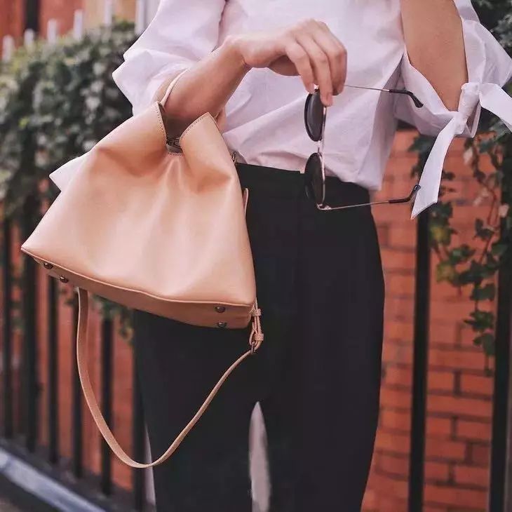 开工大吉备点什么礼品,开工大吉的包包