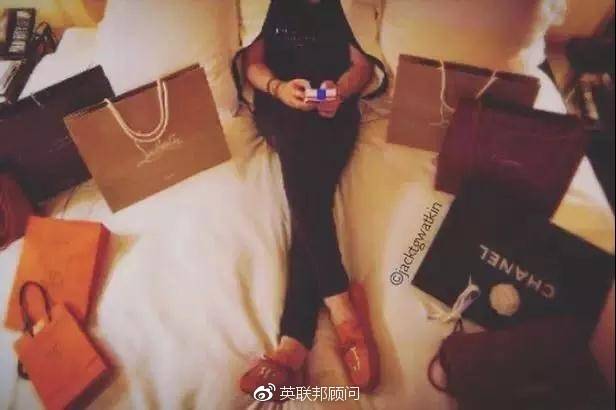 如果你喜欢奢饰品,来看看这波富炫的,吓掉了本佛系青年的保温杯