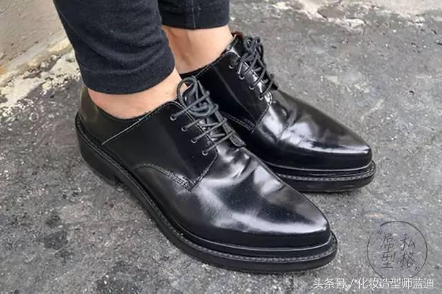 简单又不容易松的系鞋带小技巧,穿鞋带的方法教程慢动作双蝴蝶结