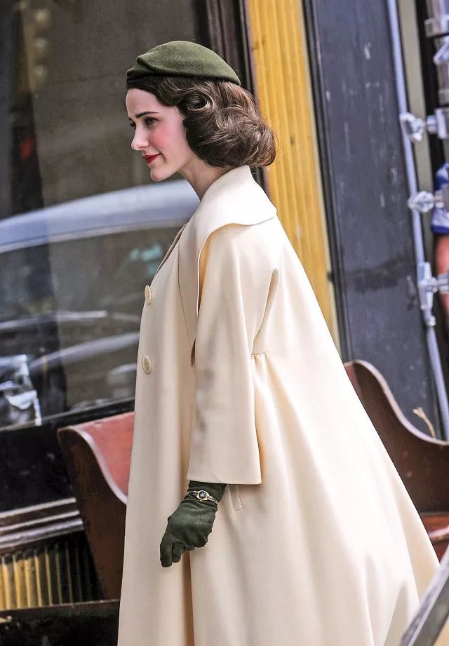 麦瑟尔夫人穿搭风格,了不起的麦瑟尔夫人怎么看