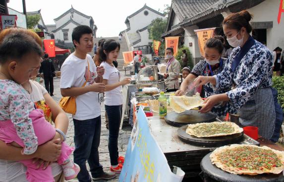 家乡的小吃煎饼,家乡美食煎饼图片