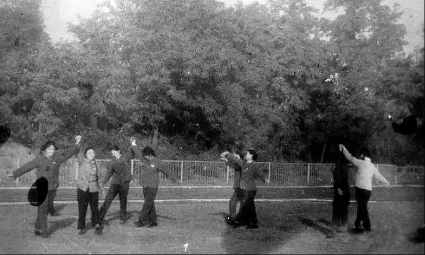 没有网络的年代是多么快乐,没有网络的大学生活