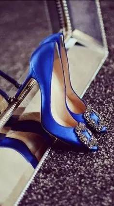 公认最好穿的高跟鞋,世界十双高跟鞋排名榜