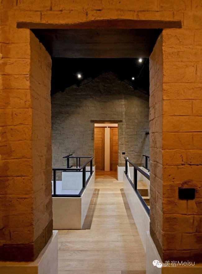 这3家长在山水里的美宿,连起了阳朔最精华的风光!