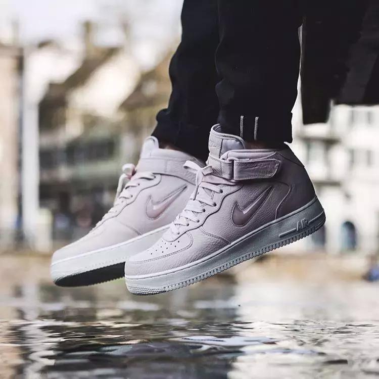 af1白丝绸值不值得买,af1丝绸哪双最值得入