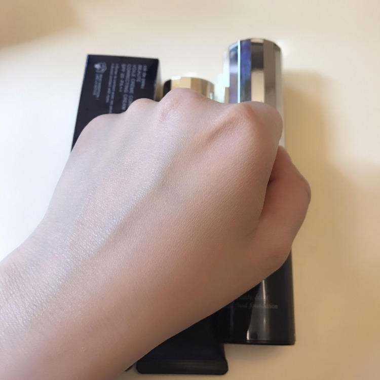 cpb肌肤之钥粉底液如何选色,cpb粉底液适合油皮还是干皮