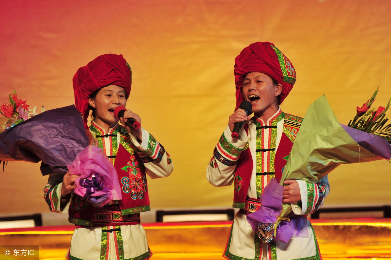 2010青歌赛美声组问答,cctv青歌赛回答问题