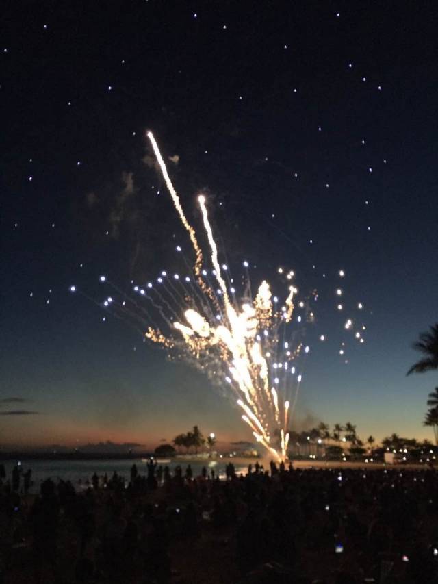 夏威夷和周冬雨,余文乐周冬雨夏威夷