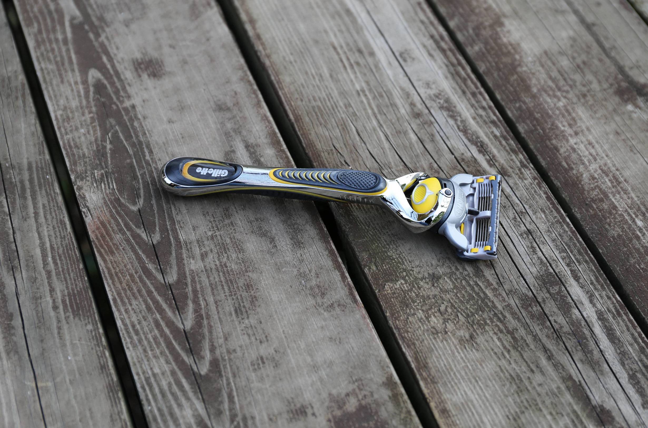 吉列致护和锋隐的区别,吉列锋隐致顺刀头可以通用么