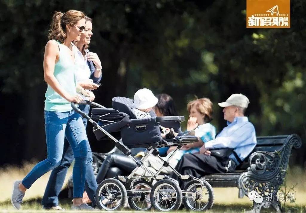 鐜嬪瓙鑻卞浗閫犲瀷,鑻卞浗鐜嬪瓙鍏富婊℃湀鏈嶈