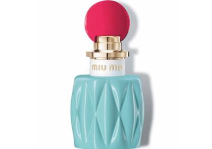 美少女夏日必备日——夏天也要香香哒