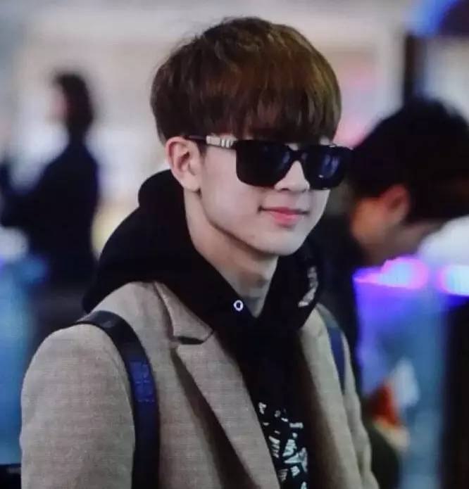 ikon与bigbang同台,ikon网红歌