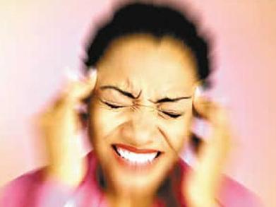 产后14天感觉头痛是怎么回事,产后吹风头痛可以彻底除根吗