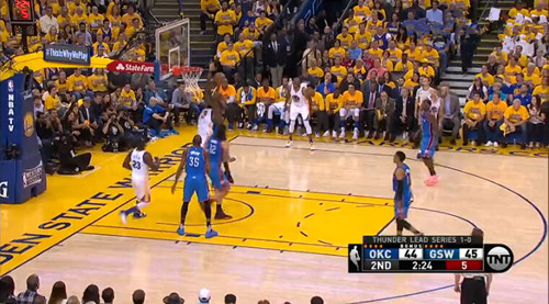 太脏！图解118秒发生的血案，揭密勇士究竟靠谁赢的球？