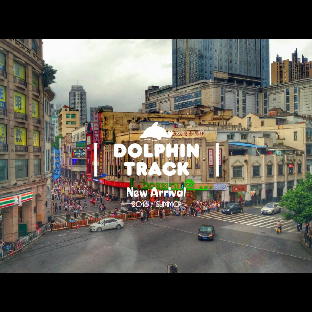 linefriends布朗熊为什么火,你对同学会的认识