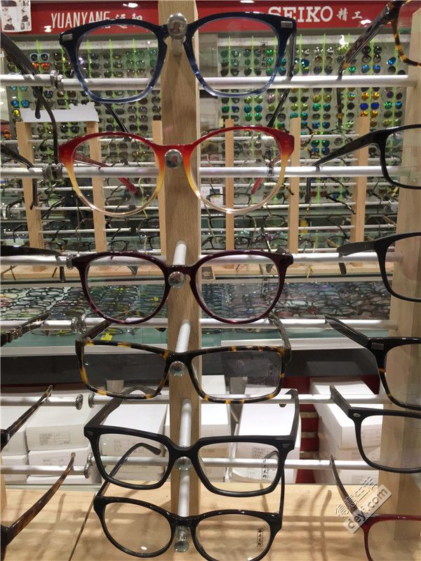 最良心的眼镜批发市场,中国眼镜批发市场有几个