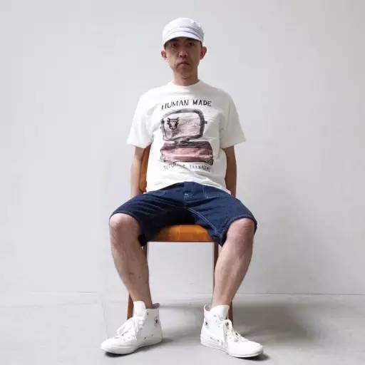 bape猿人头logo真假,bape短袖鲨鱼和猿人头怎么选