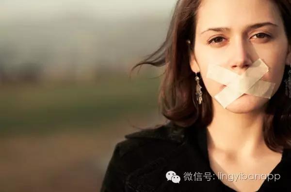 男人生气女人怎么哄最有效,男人生气时应该怎么哄