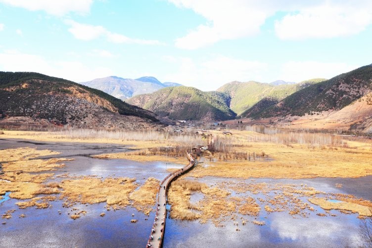 故事|2000元游遍全国后，肉与远方对他有了新的意义