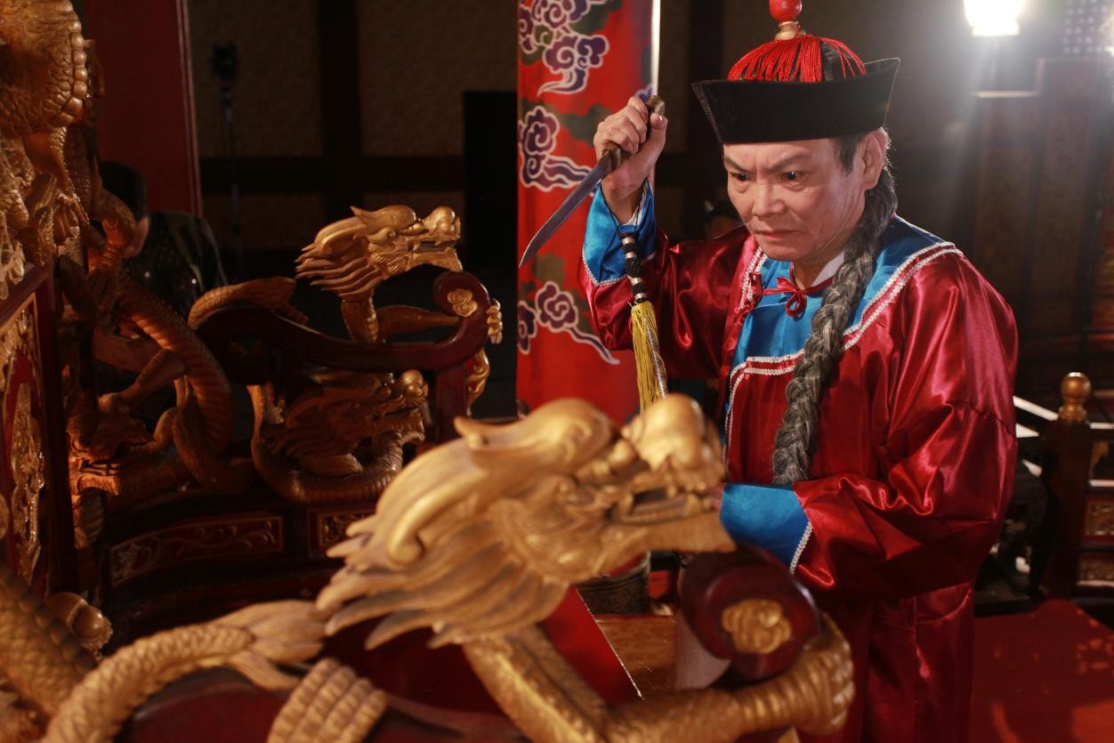 给个理由先咸鱼翻身,给个理由先回归鹿鼎