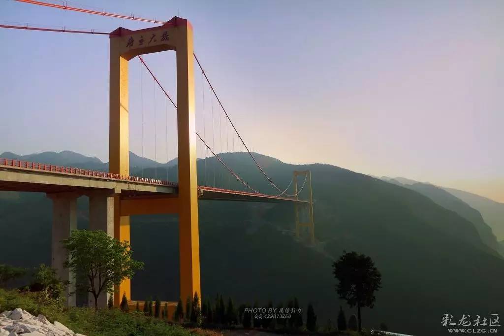 云南大山大河间的飞龙总能震撼全球摄影家