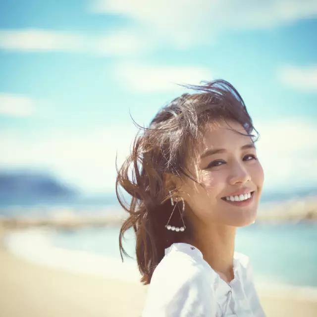 戴什么饰品好看又洋气,如何好看又不夸张的戴首饰