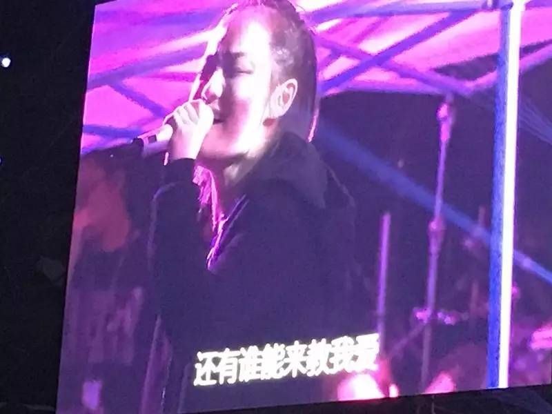 李健才是优质偶像,李健总是装作很有文化的样子