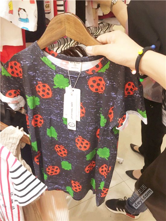 汉正街童装直播间秒杀,汉正街品牌童装直播间