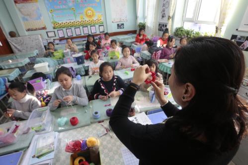 政府买单孩子喜欢哈市小学生家长：给三点半课后服务点赞