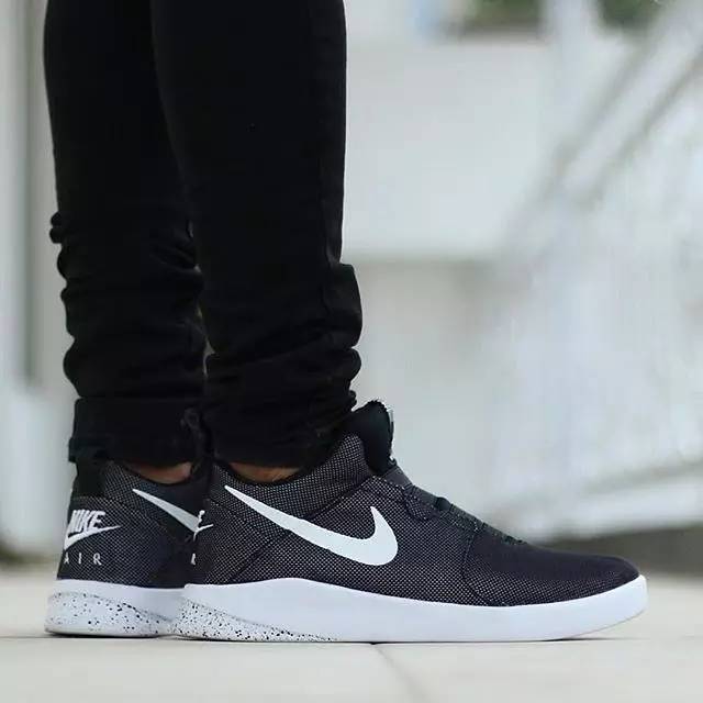 赵云单挑吕布出什么装备,吕布和赵云对抗路