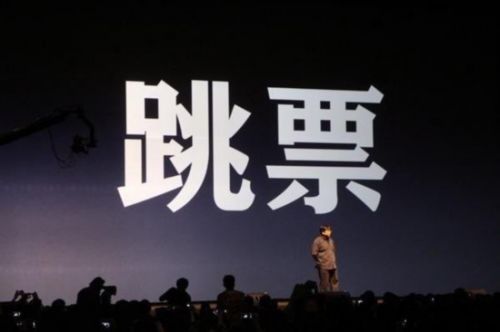 如何巧妙的问女生在干嘛,如何巧妙的找别人聊天