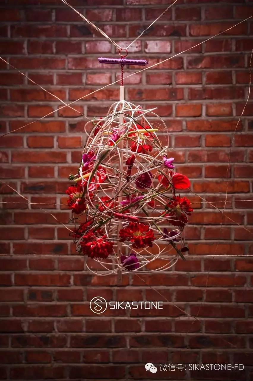 “只要有家花店，有些事就一定是要做的”——魏红波