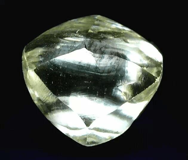 真正的纯天然玉石原石图片,各种玉原石图片大全集