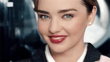 满满的小时候的回忆视频,小时候走过的路满满的回忆