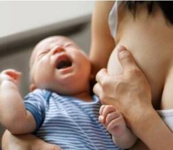 新手妈妈还在为断奶而苦恼吗？马上看过来！