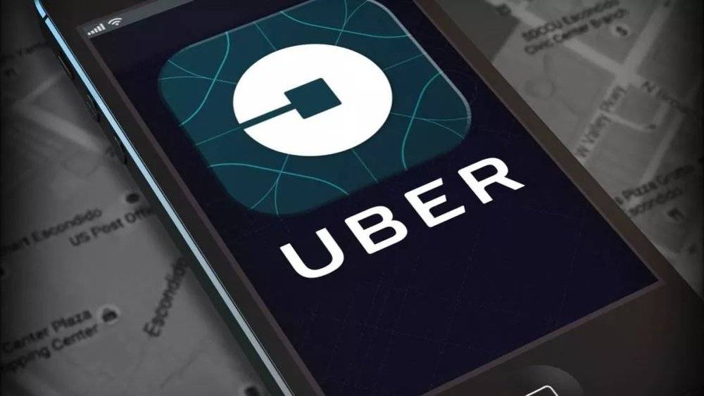 颇受争议的新CEO，能否扛起麻烦缠身的Uber？