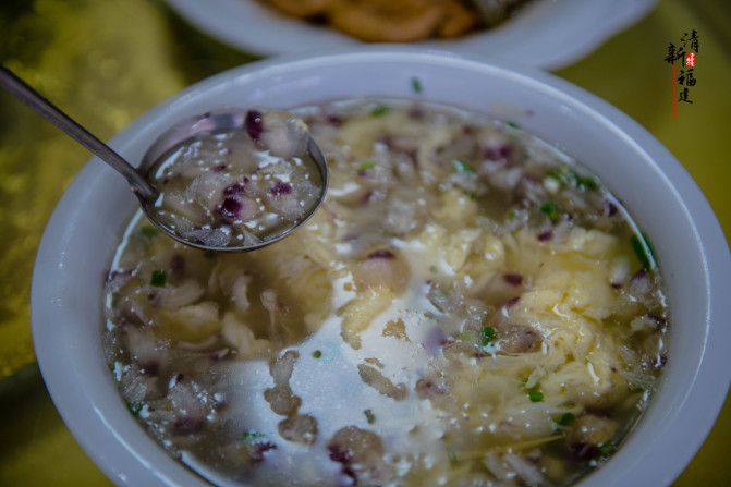 杞诲鏃呰,杞诲鍑鸿