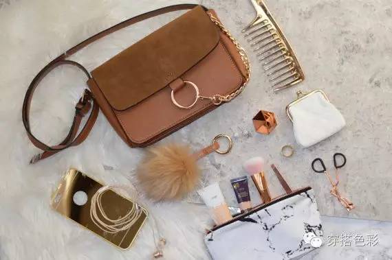 奢侈包包经典款小包推荐,推荐一款奢侈品牌小包