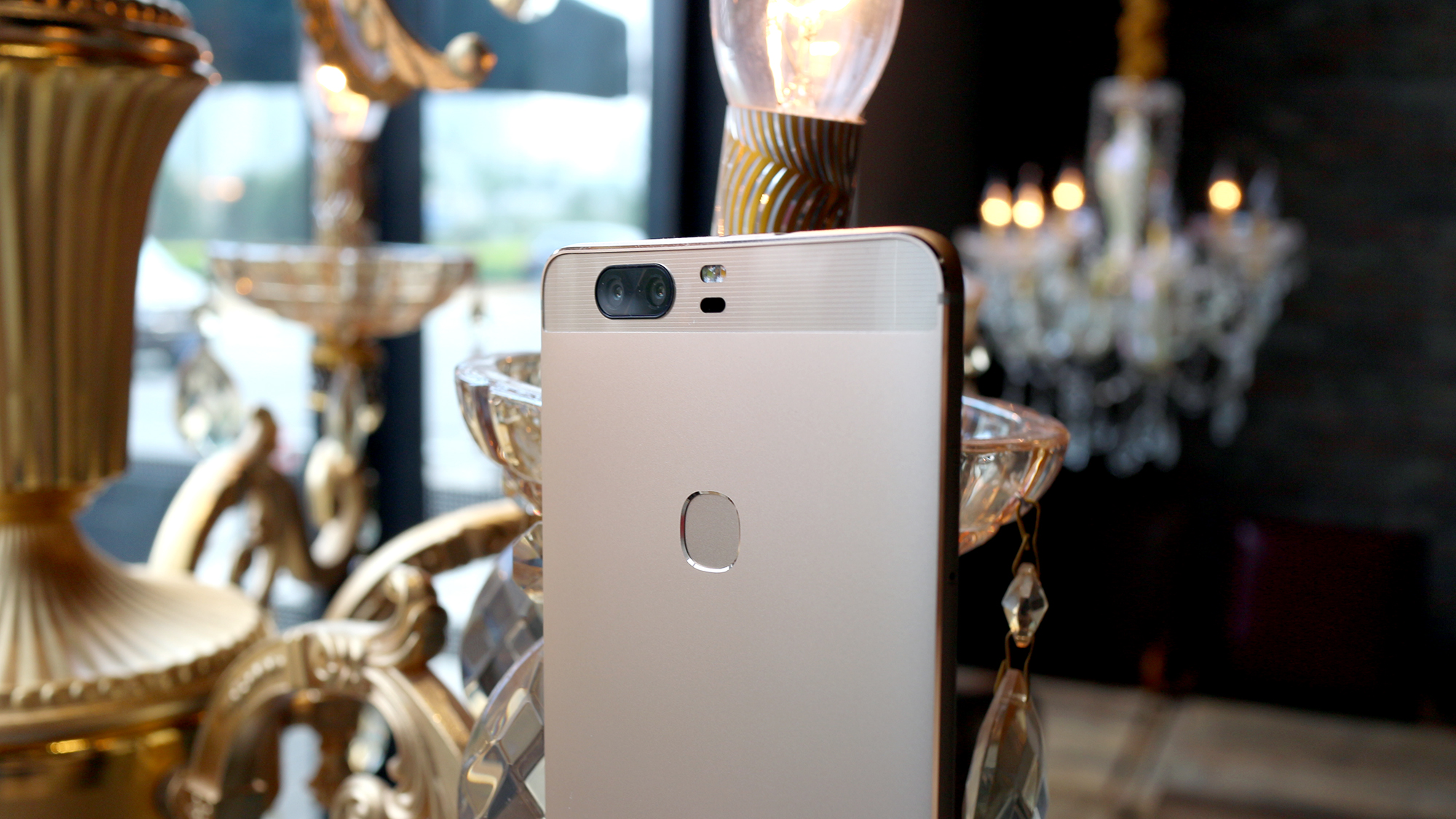 荣耀8和苹果6对比评测,荣耀70和苹果8哪个拍照好