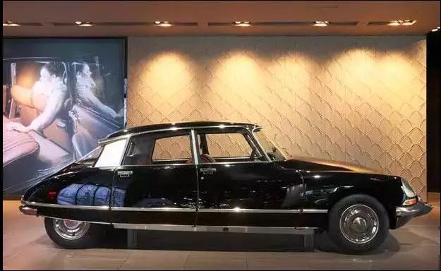 悬浮式车顶运动感强,为什么流行悬浮车顶