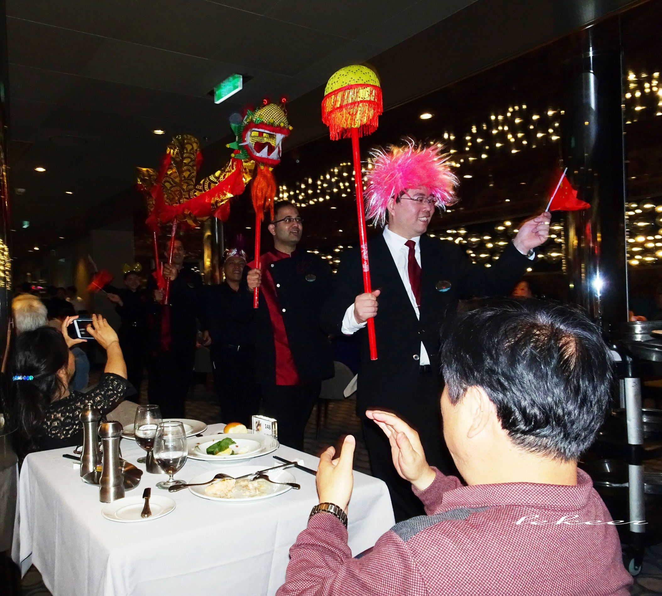 海洋量子号消费攻略,海洋量子号自由行攻略