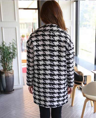 腊七腊八、冻掉下巴！寒意未减，喝碗腊八粥！千鸟格毛呢外套走起