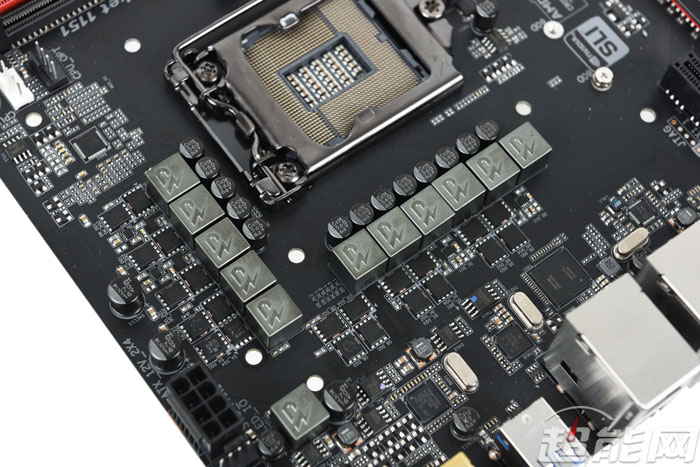 超能课堂,75：我们的主板和显卡是如何给CPU和GPU供电的？