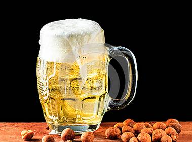 福州最牛逼的欧洲杯“预言帝”竟在这里！光靠猜球他们已经赢了一大堆好东西！