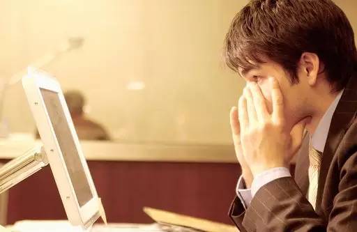 福州最牛逼的欧洲杯“预言帝”竟在这里！光靠猜球他们已经赢了一大堆好东西！