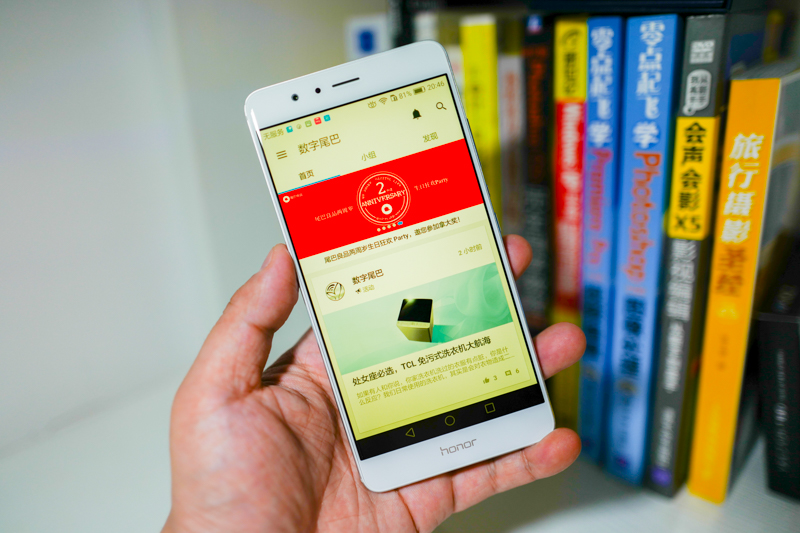 荣耀v8是不是有两个配置,荣耀v8pro续航怎么样